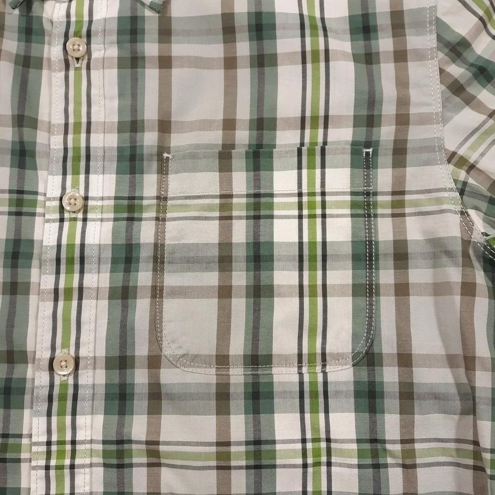 The North Face Shirt Outdoor Hiking Travel Mens Medium Cotton Blend Plaid Gray